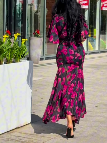 Floralgrace Retro Printed Maxi Dress - V-Neck & Trumpet Sleeve Fit